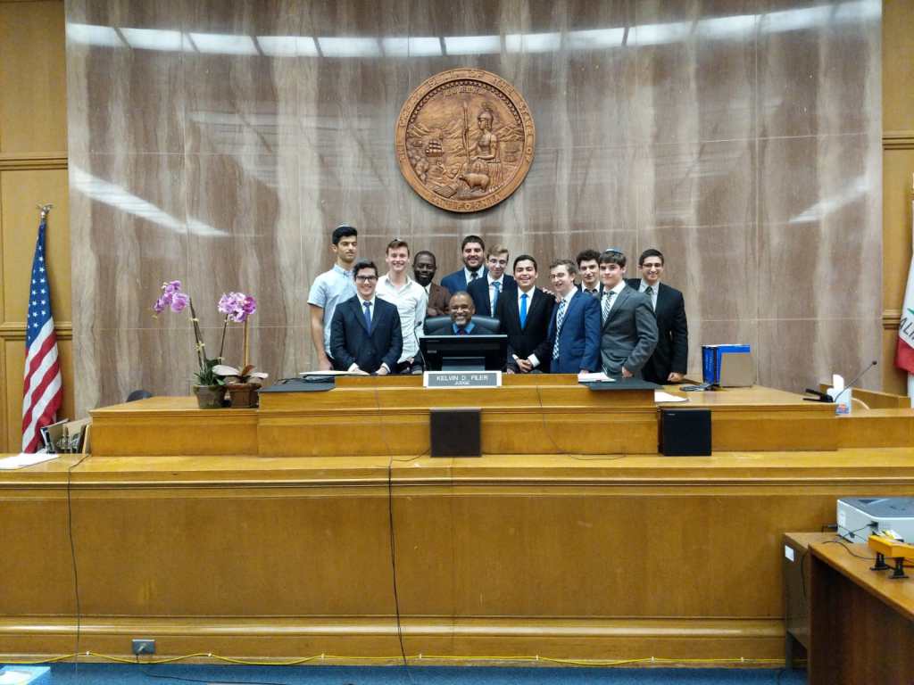 Valley Torah Boys Participate in Statewide Mock Trial&nbsp;Tournament