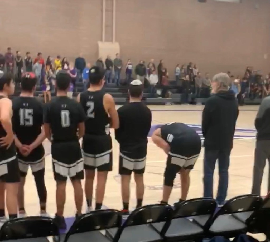 Valley Torah Wolfpack (69) def. Vasquez HS Mustangs (52), Clinch Heritage League&nbsp;Championship